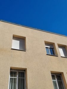 Nettoyage de la façade d'un immeuble à Verdun